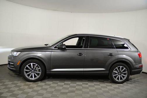 2019 Audi Q7 55 Premium Plus