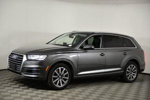 2019 Audi Q7 55 Premium Plus