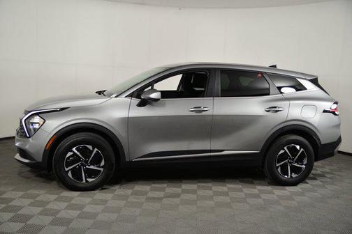 2023 Kia Sportage Hybrid LX