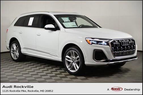 2025 Audi Q7 55 Premium Plus