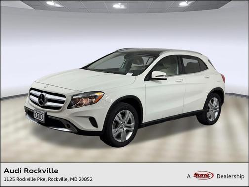 White 2017 Mercedes-Benz GLA 250 Base 4MATIC