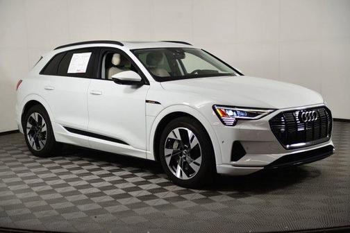 2021 Audi e-tron Premium