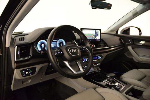 2023 Audi Q5 Premium Plus 55 TFSI e S line quattro S tronic