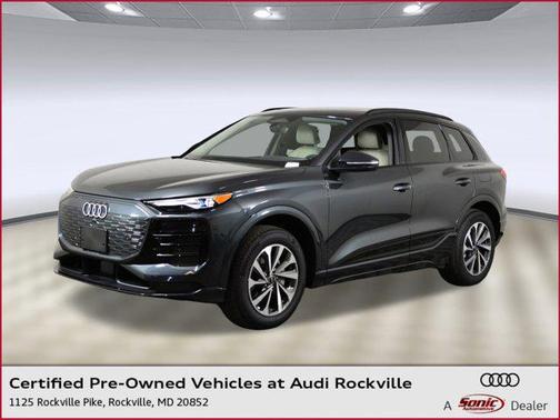 2025 Audi Q6 e-tron Premium quattro