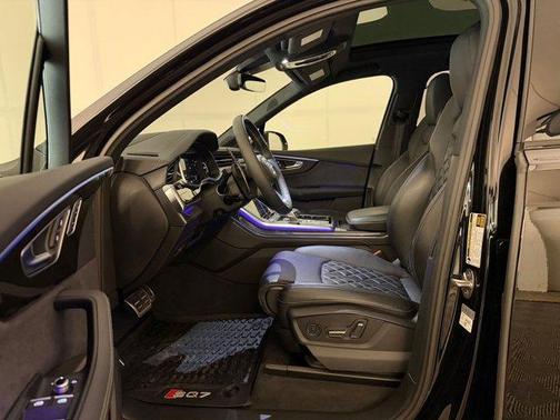 Mythos Black Metallic 2023 Audi SQ7 4.0T Premium Plus