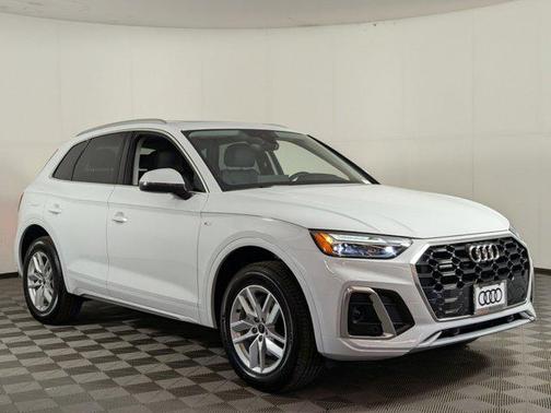 2024 Audi Q5 45 S line Premium