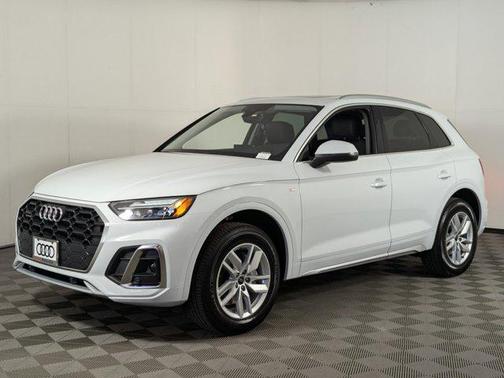 2024 Audi Q5 45 S line Premium