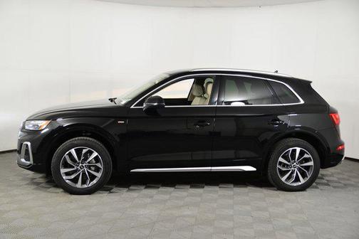 2024 Audi Q5 Premium 45 TFSI S line quattro
