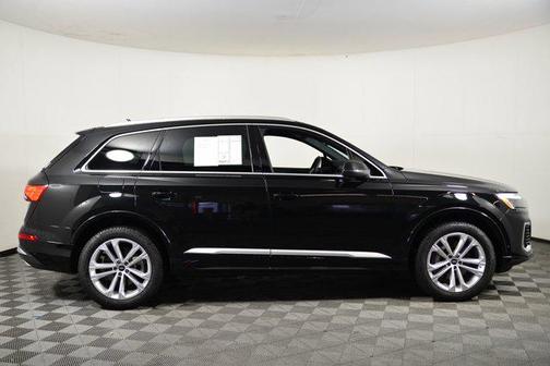 2025 Audi Q7 45 Premium