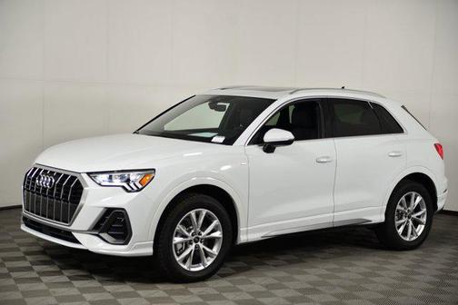 2024 Audi Q3 Premium 45 TFSI S line quattro Tiptronic