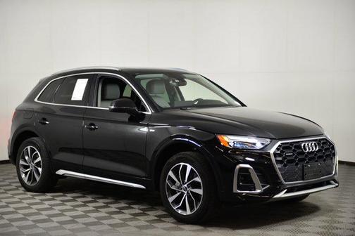 2022 Audi Q5 45 S line Premium