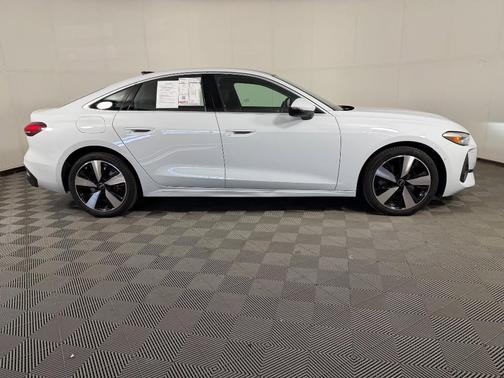 Glacier White Metallic 2025 Audi A5 2.0T quattro Premium
