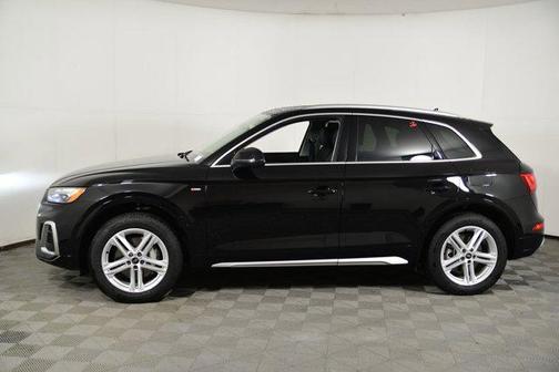 2025 Audi Q5 Premium 55 TFSI e S line quattro S tronic