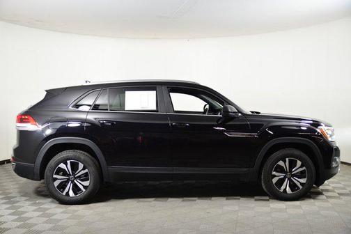 2024 Volkswagen Atlas Cross Sport 2.0T SE