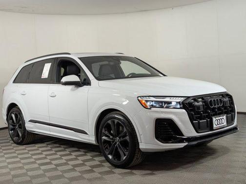 2025 Audi Q7 55 Prestige