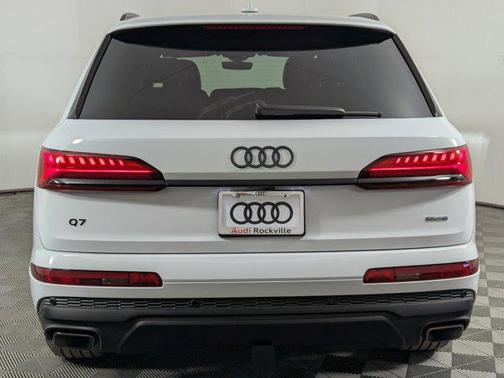 2025 Audi Q7 55 Prestige