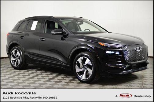 2025 Audi Q6 e-tron Premium Plus quattro