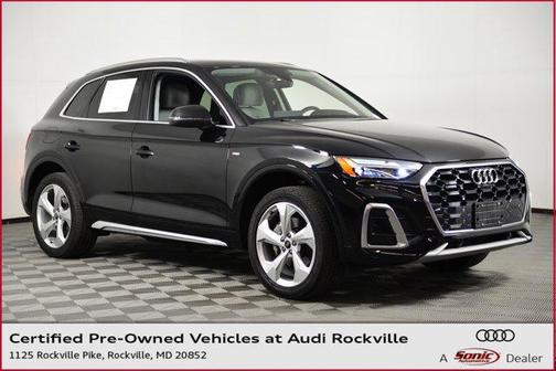 2022 Audi Q5 45 S line Premium Plus