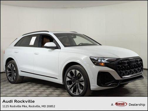 2025 Audi Q8 55 Premium Plus