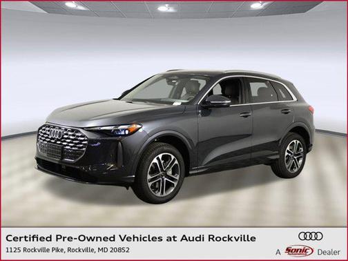 2025 Audi Q5 Premium TFSI quattro S tronic