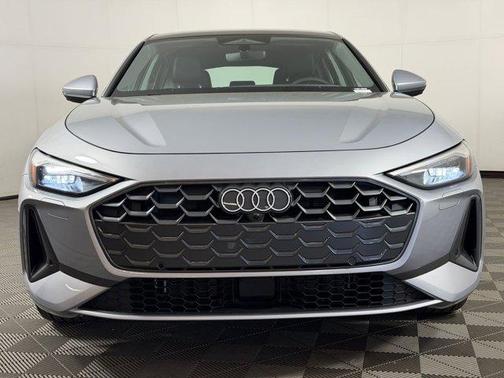 Floret Silver Metallic 2026 Audi A5