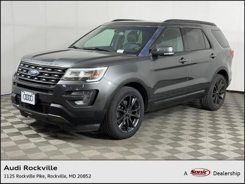 Gray 2017 Ford Explorer XLT