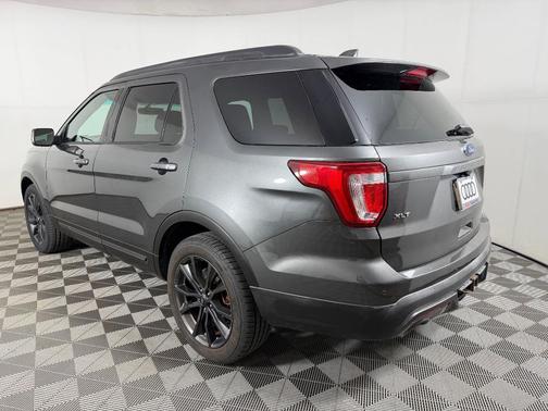 Gray 2017 Ford Explorer XLT