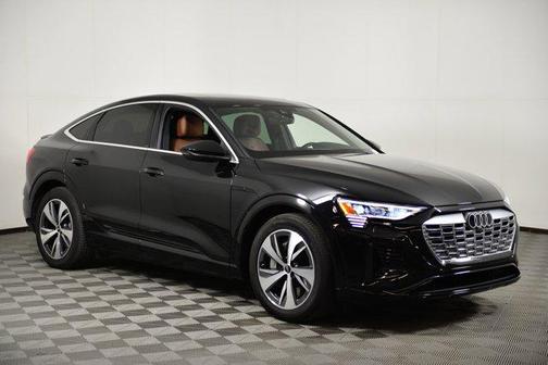 2024 Audi Q8 e-tron Premium