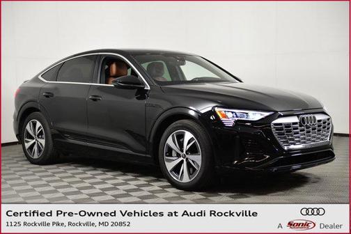 2024 Audi Q8 e-tron Premium