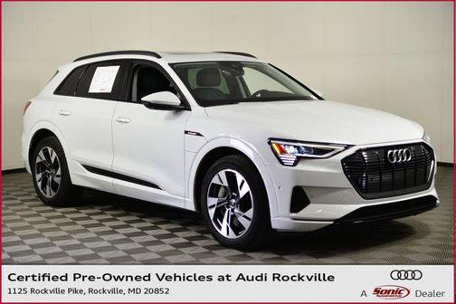 2022 Audi e-tron Premium