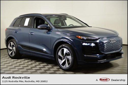2025 Audi Q6 e-tron Premium Plus quattro