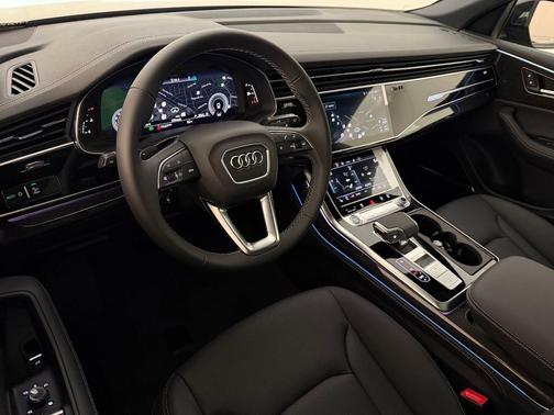 Mythos Black Metallic 2026 Audi Q8 Premium Plus