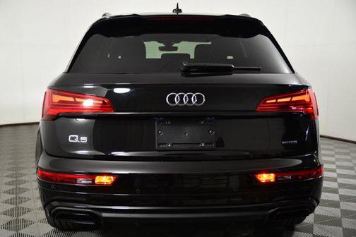 2025 Audi Q5 45 S line Premium