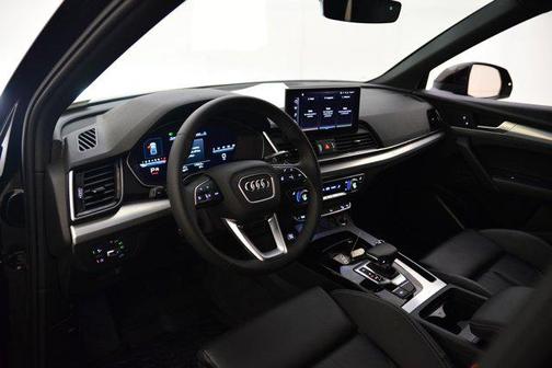 2025 Audi Q5 45 S line Premium