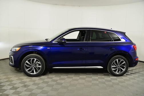 Navarra Blue Metallic 2022 Audi Q5 45 S line Premium Plus