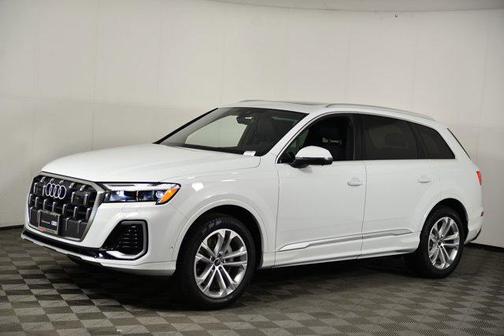 2025 Audi Q7 45 Premium