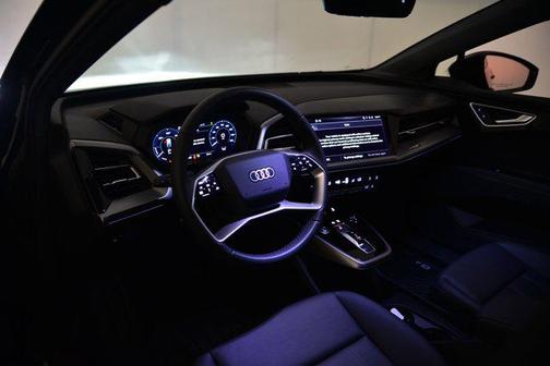 2024 Audi Q4 e-tron Premium 55 quattro