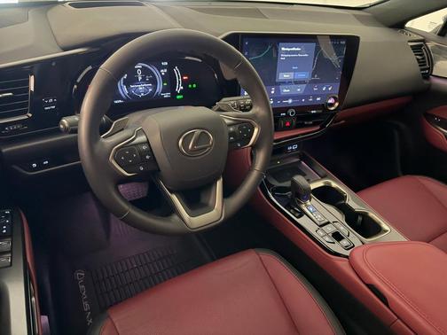White 2024 Lexus NX 350h Premium