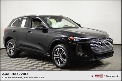 2025 Audi Q5 Premium