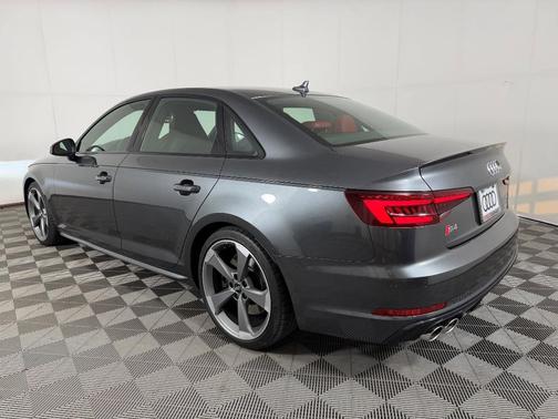 Daytona Gray Pearl Effect 2019 Audi S4 3.0T Premium Plus