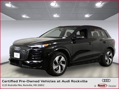 2025 Audi Q6 e-tron Premium quattro