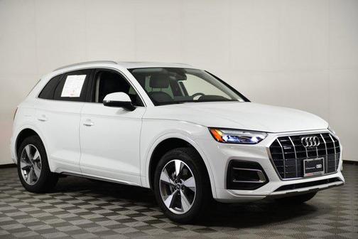 2024 Audi Q5 40 Premium Plus
