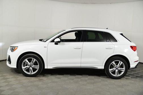 2021 Audi Q3 Premium 45 TFSI S line quattro Tiptronic