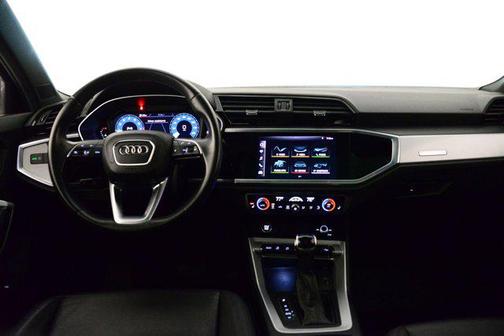 2021 Audi Q3 Premium 45 TFSI S line quattro Tiptronic
