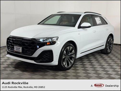 Glacier White Metallic 2026 Audi Q8 Premium Plus