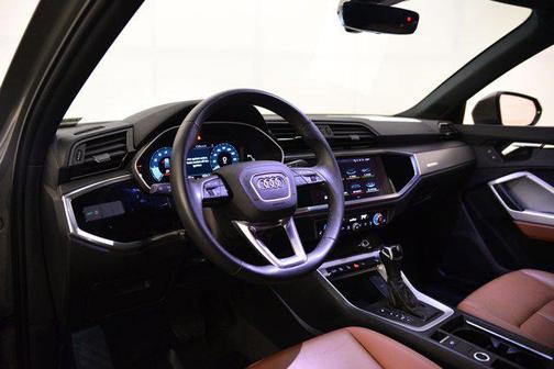 2022 Audi Q3 Premium 45 TFSI S line quattro Tiptronic