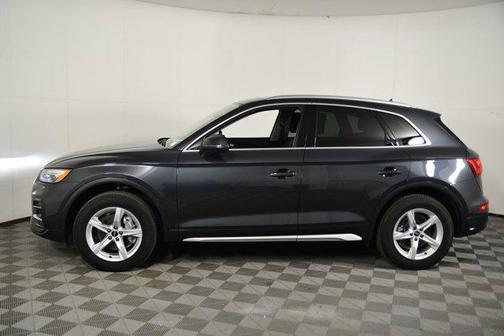 2023 Audi Q5 Premium 40 TFSI quattro S tronic