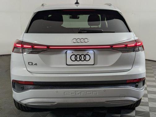 2025 Audi Q4 e-tron Premium 45 RWD