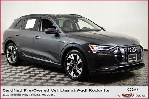 2021 Audi e-tron Premium