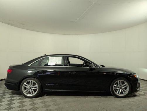 2024 Audi A4 45 S line Premium Plus